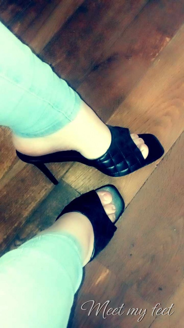 Meet My Feet - Babypearl